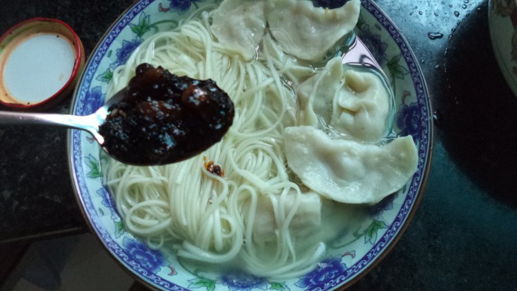 豆豉饺子面步骤6