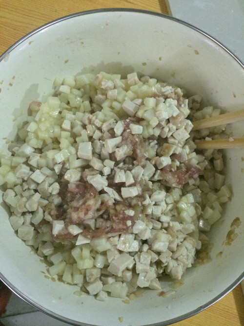 土豆汤饺步骤7