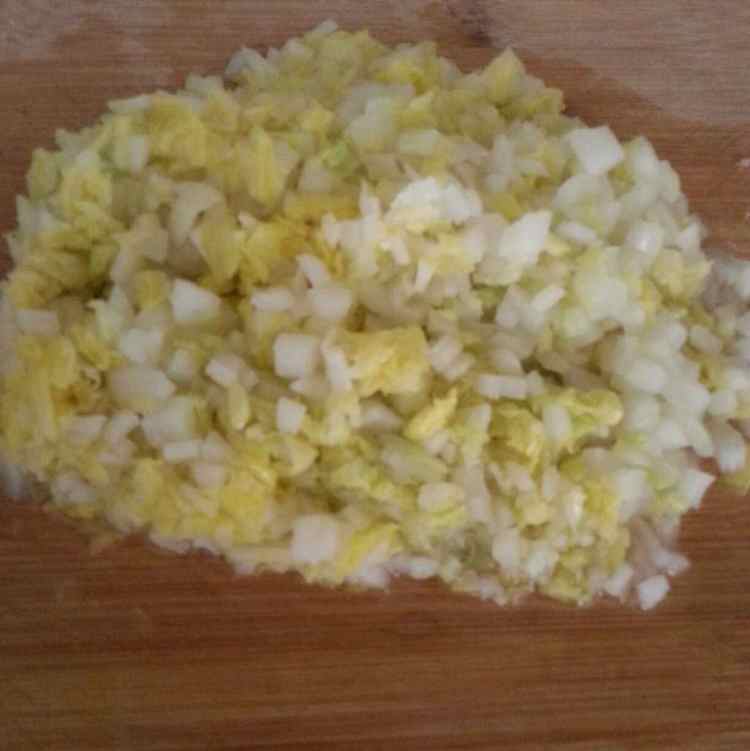 干贝香菇白菜猪肉水饺步骤7