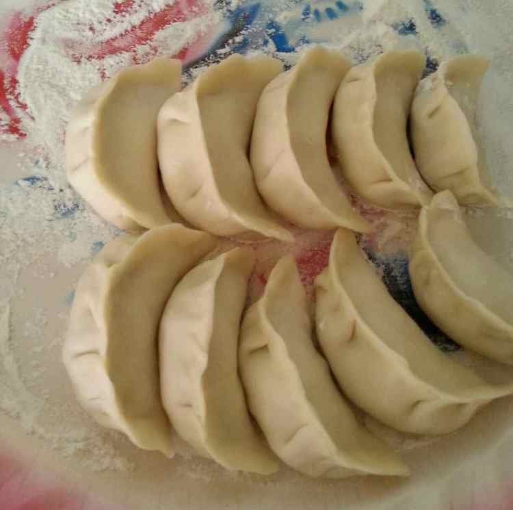 干贝香菇白菜猪肉水饺步骤12