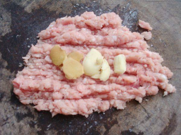 茴香肉饺步骤3