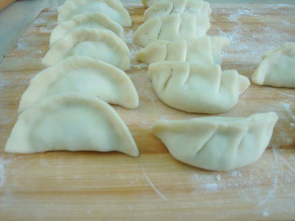 茴香肉饺步骤8