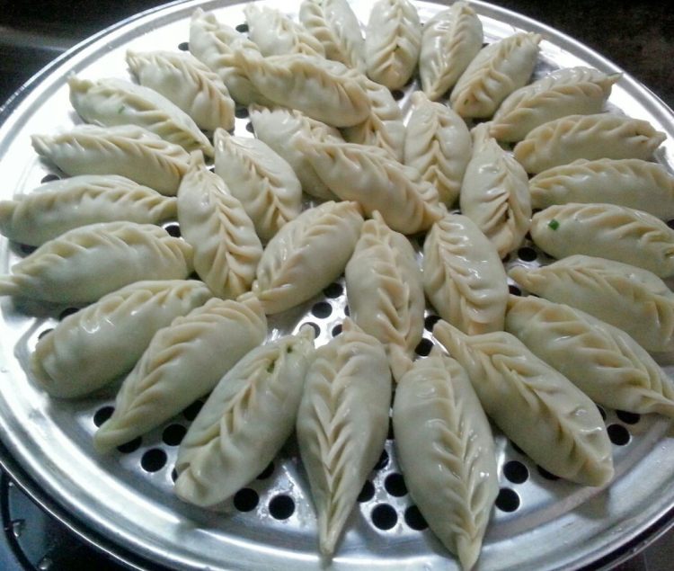 韭菜柳叶饺步骤9