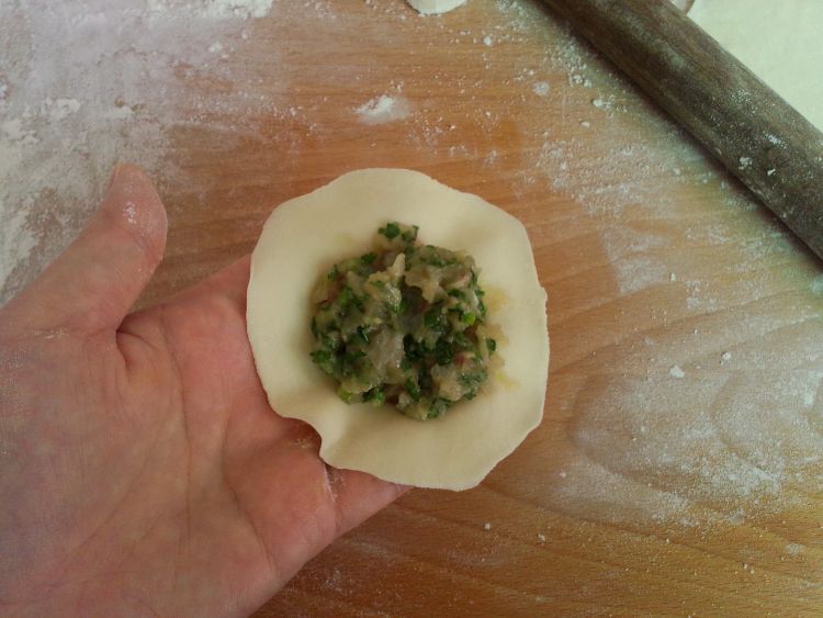 韭菜鱼肉饺子步骤13