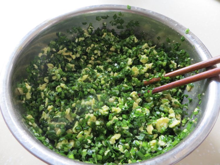韭菜鸡蛋水饺步骤4