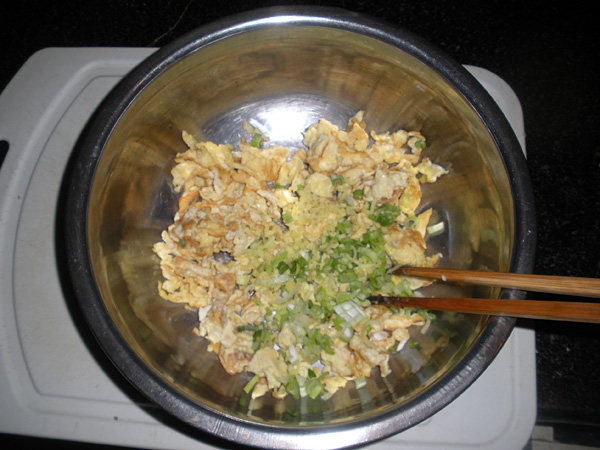 角瓜韭菜鸡蛋素水饺步骤10