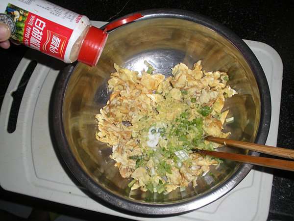 角瓜韭菜鸡蛋素水饺步骤12