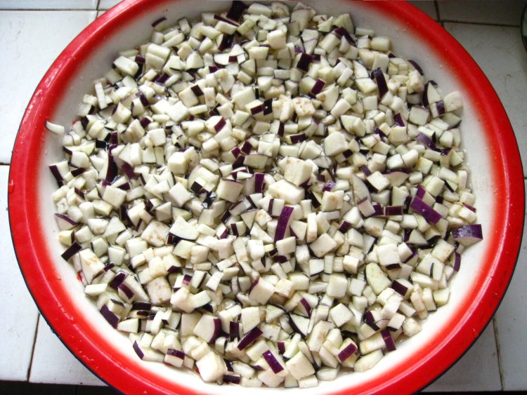 茄丁饺子步骤4
