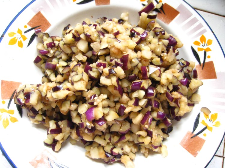 茄丁饺子步骤6