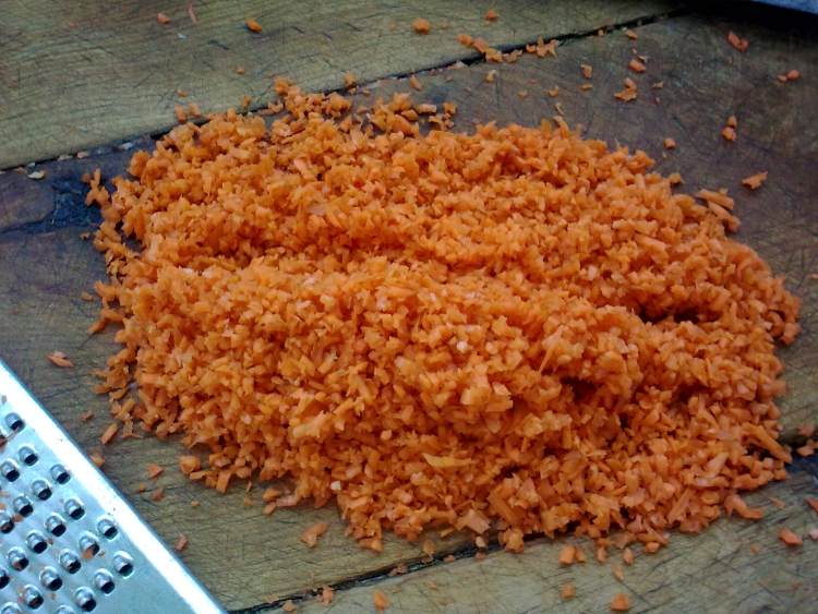 牛肉胡萝卜馅饺子步骤4