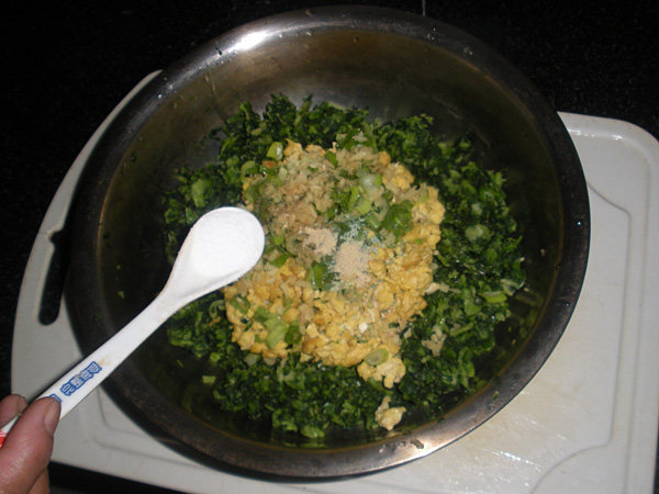 菠菜鸡蛋水饺步骤16