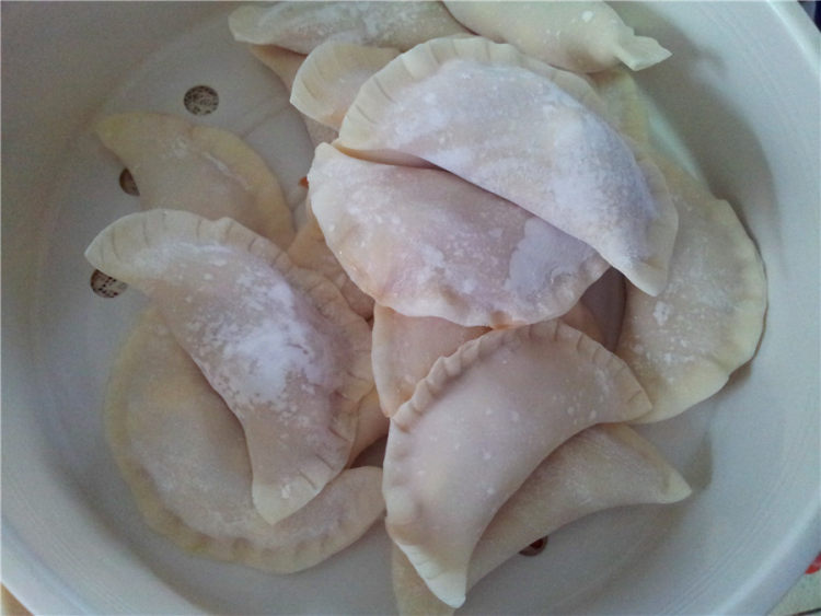 玉米马蹄饺步骤5