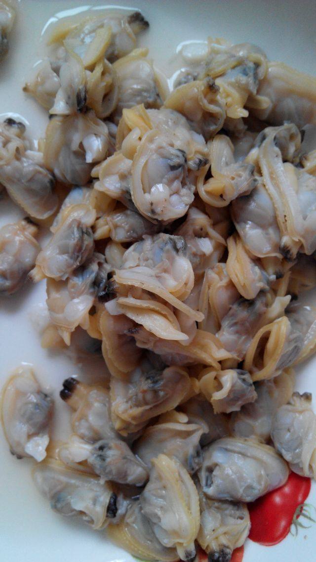 槐树花蛤肉饺子步骤3