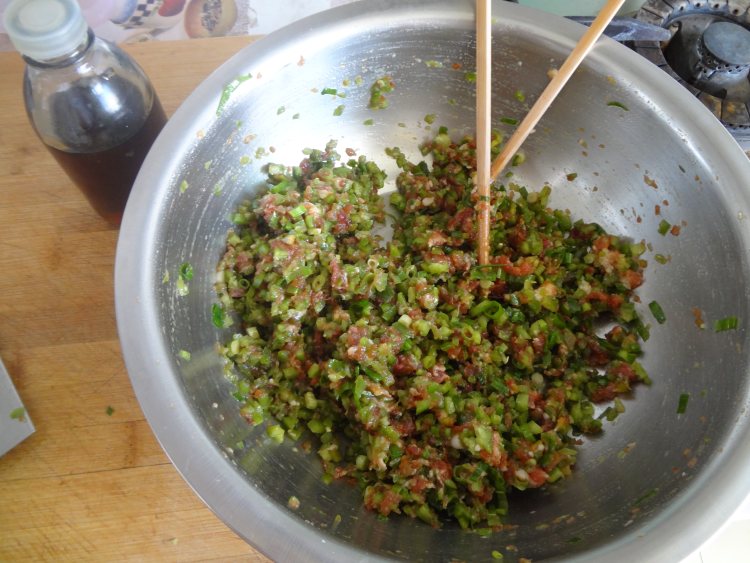 猪肉青椒饺子步骤7