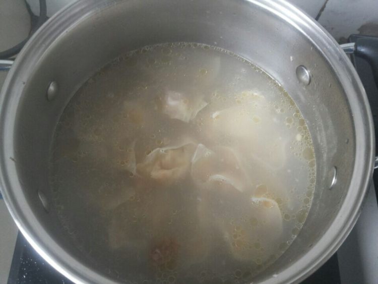 鸡汤鲜虾饺步骤11