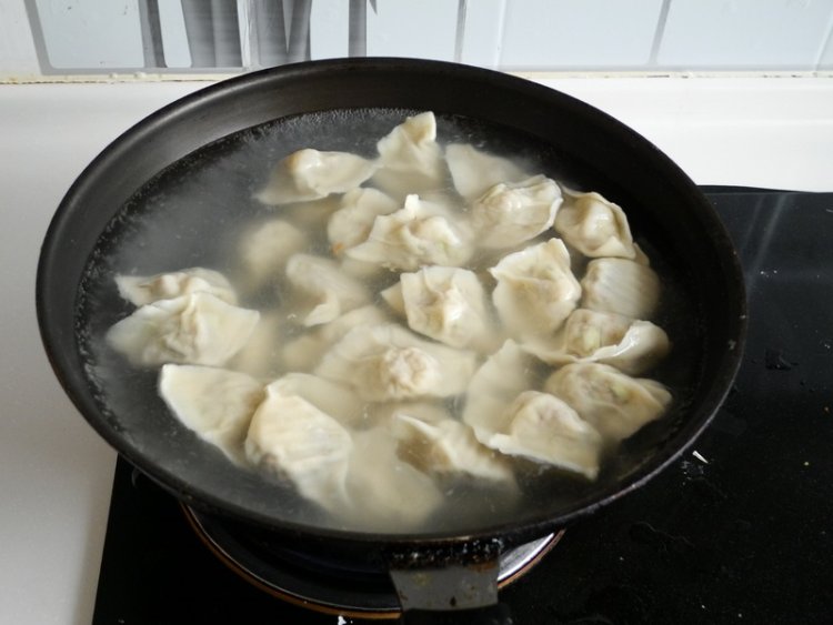 猪肉包菜水饺步骤11
