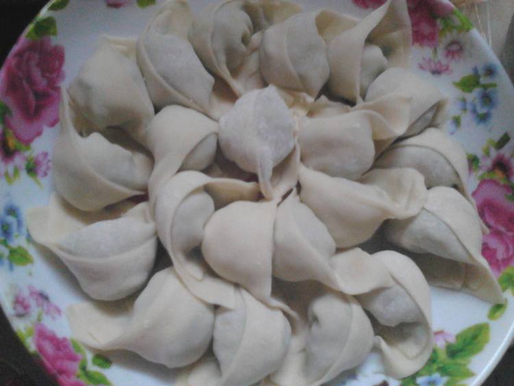 白菜葱肉末饺子步骤6