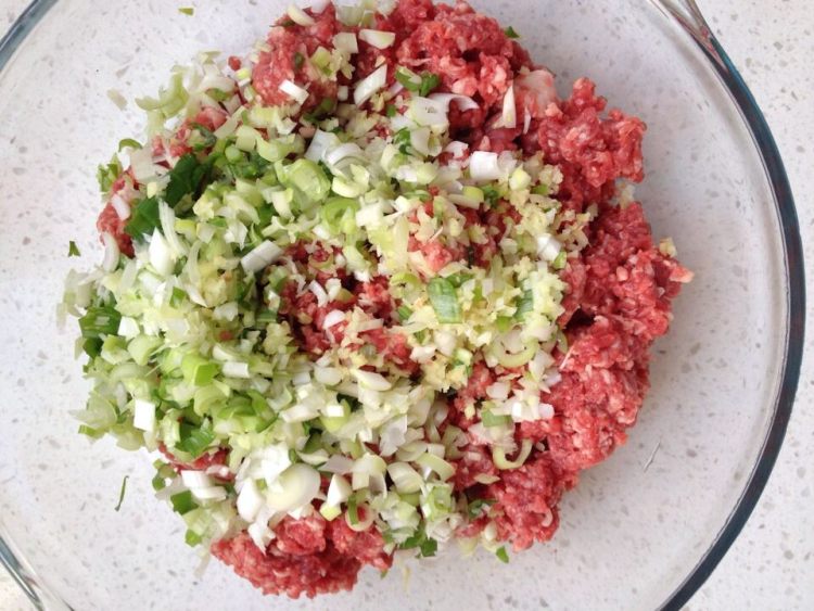 牛肉西红柿蒸饺步骤8