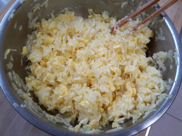七夕节北瓜鸡蛋馅饺子步骤7