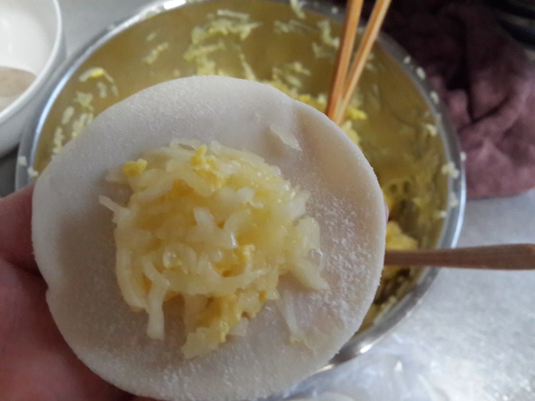 七夕节北瓜鸡蛋馅饺子步骤9
