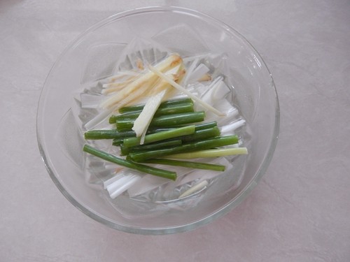 钟水饺步骤1