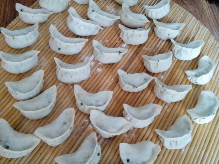 韭菜鸡蛋海米水饺步骤8
