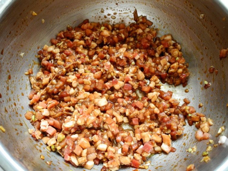 豆角虾仁猪肉水饺步骤3