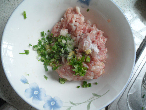 蝶恋蒸饺步骤2