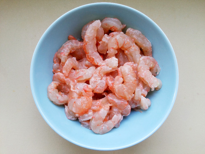 荠菜虾仁水饺步骤8