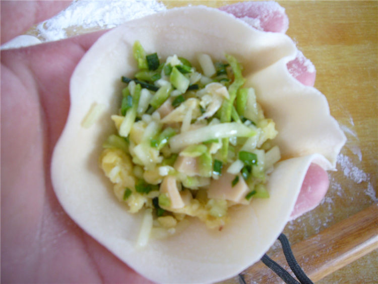 角瓜鸡蛋水饺步骤17