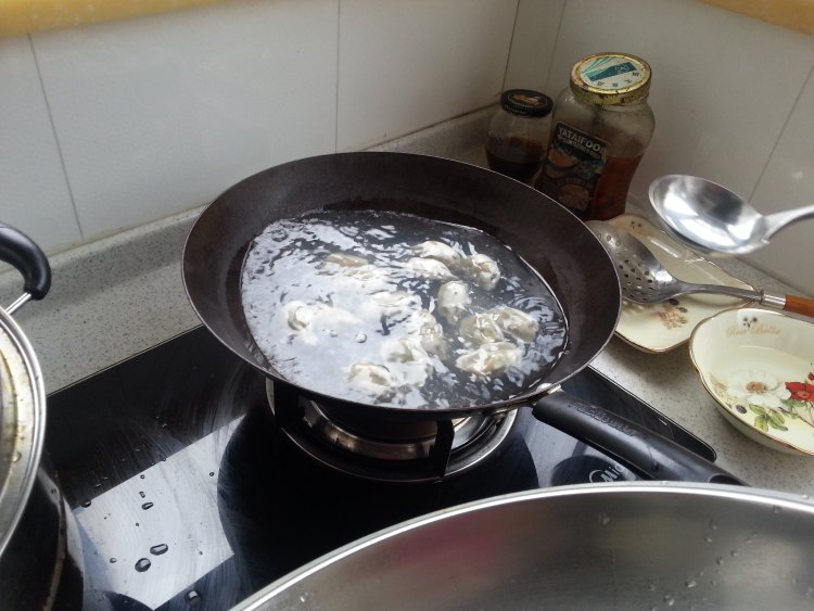 速冻水饺步骤6