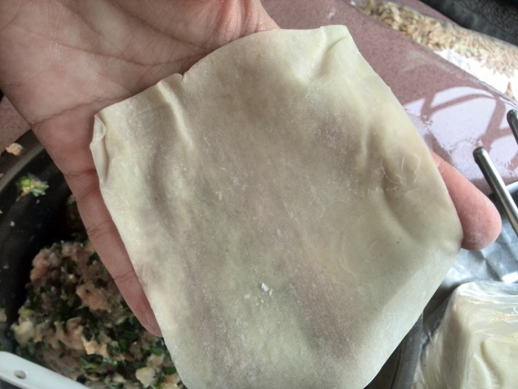 虾皮韭菜猪肉元宝饺步骤8