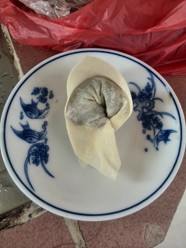 虾皮韭菜猪肉元宝饺步骤12