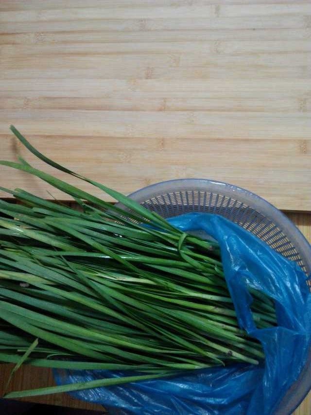 手工韭菜鸡蛋饺步骤3