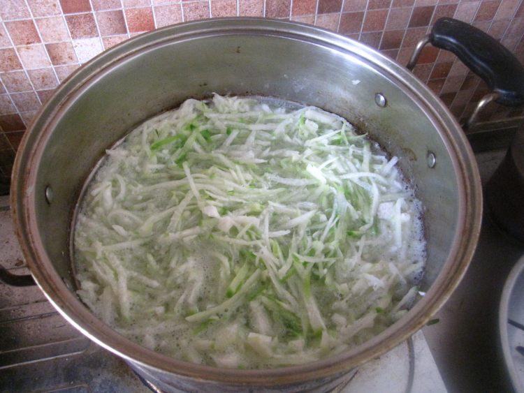 萝卜肉馅水饺步骤6