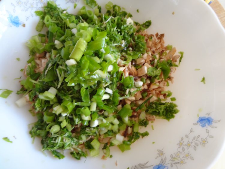 草菇青菜饺子步骤5