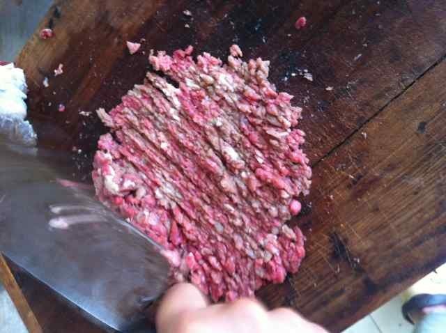 牛肉芹菜蒸饺步骤6