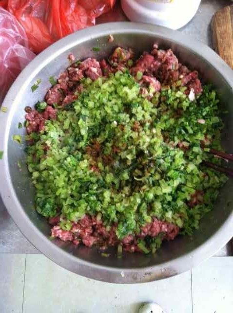 牛肉芹菜蒸饺步骤8