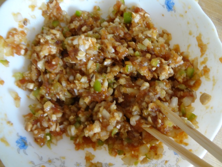 猪肉葱香水饺步骤4