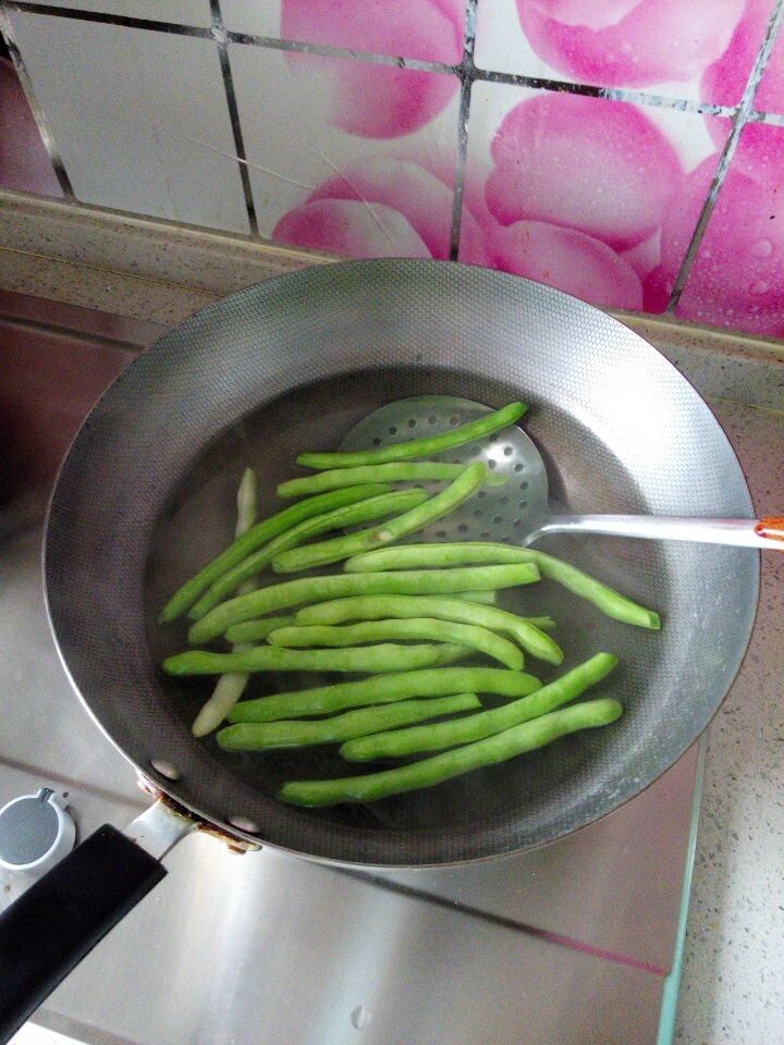 猪肉芸豆水饺步骤3