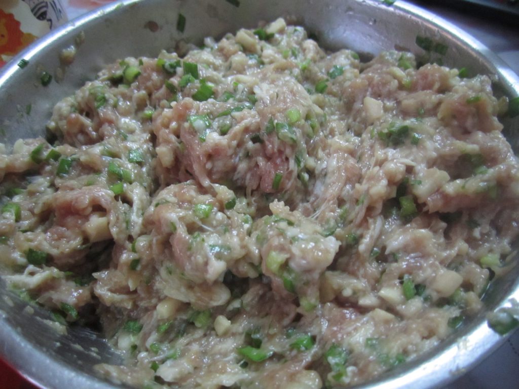 杏鲍菇韭菜鲜肉水饺步骤9