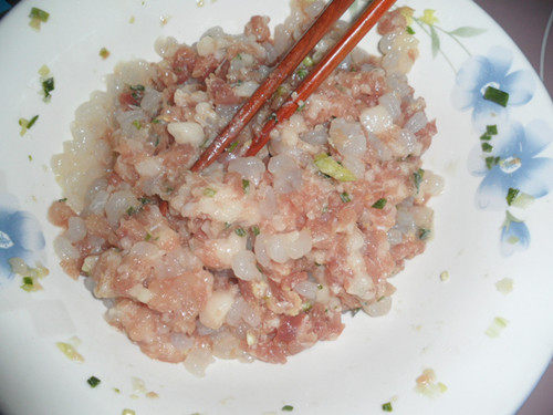 虾仁手工饺子步骤4