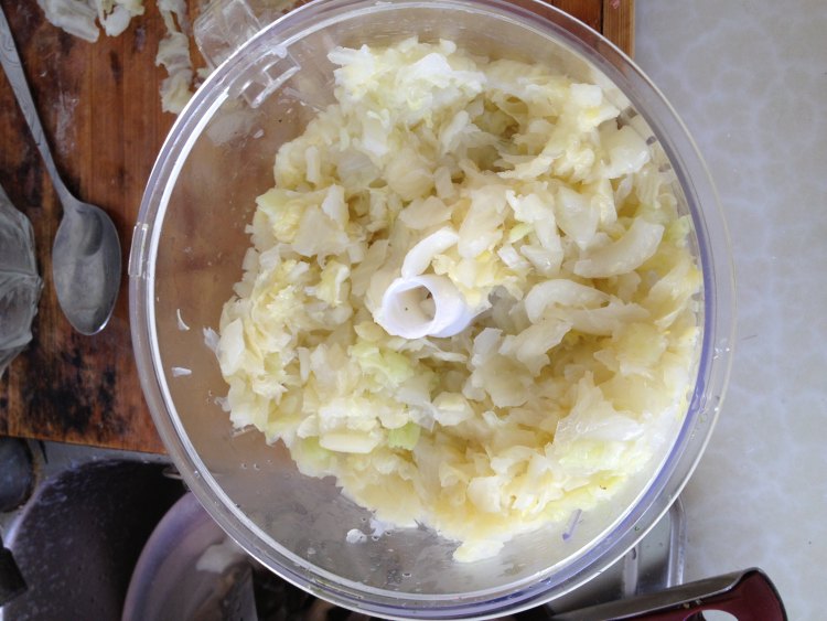 白菜蘑菇馅饺子步骤4