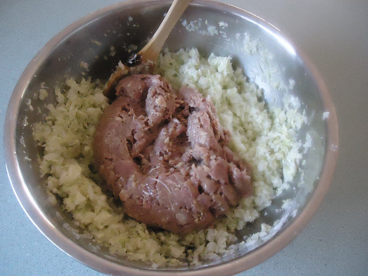 猪肉大白菜蒸饺步骤8