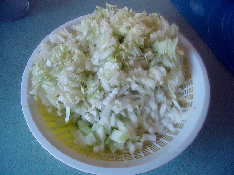 猪肉大白菜蒸饺步骤6
