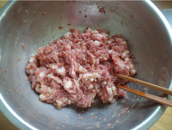 茴香猪肉酸汤饺子步骤3