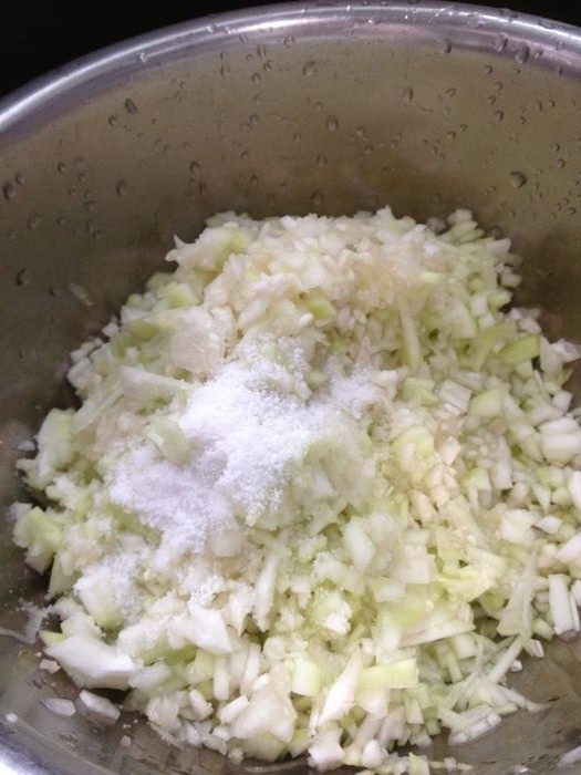 瓠瓜鲜肉水饺步骤2