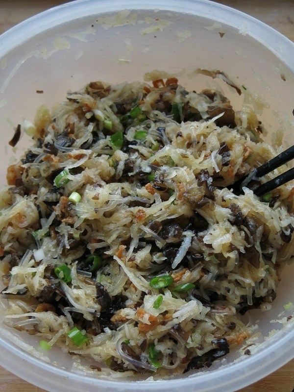 萝卜素馅蒸饺步骤6