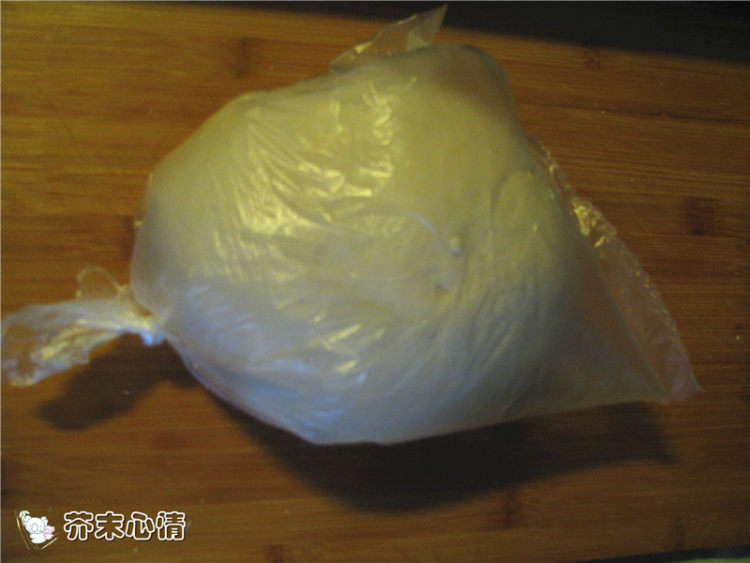 槐花猪肉饺步骤1