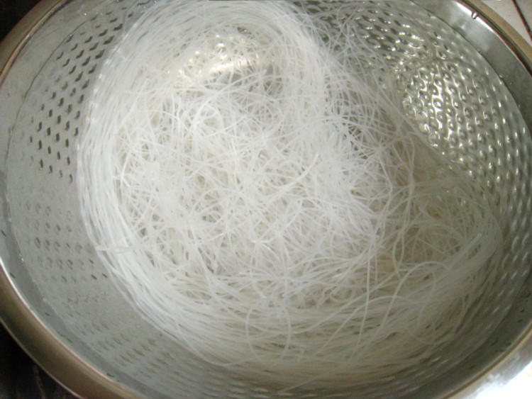 白菜粉丝香菇水饺步骤1